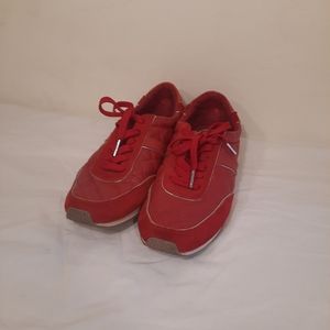 MICHAEL KORS  Women’s Size 9m Leather/suede Red Quilted Training Sneakers